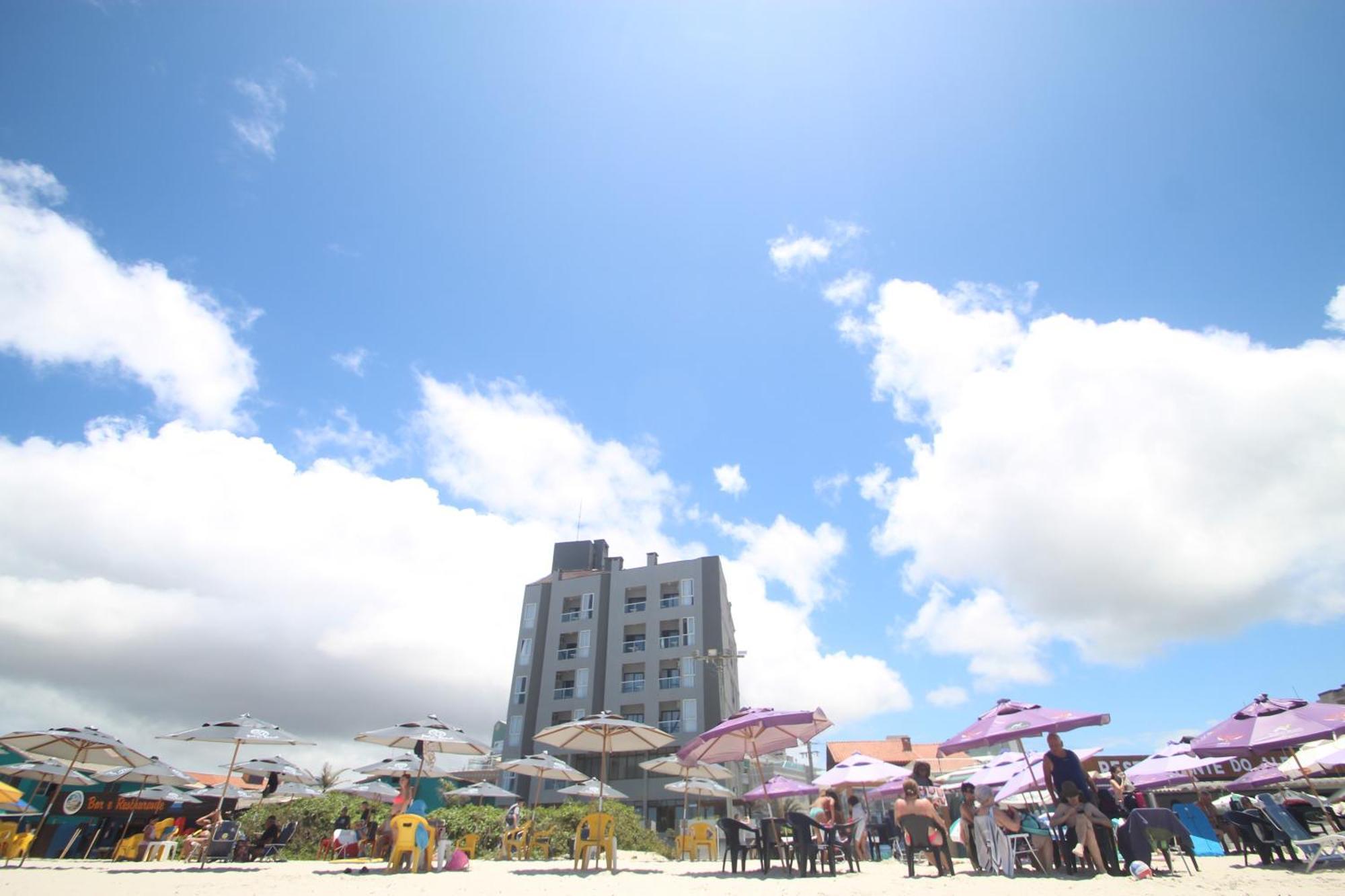 Palm Beach Apart Hotel ฟลอเรียนอโปลิส ภายนอก รูปภาพ