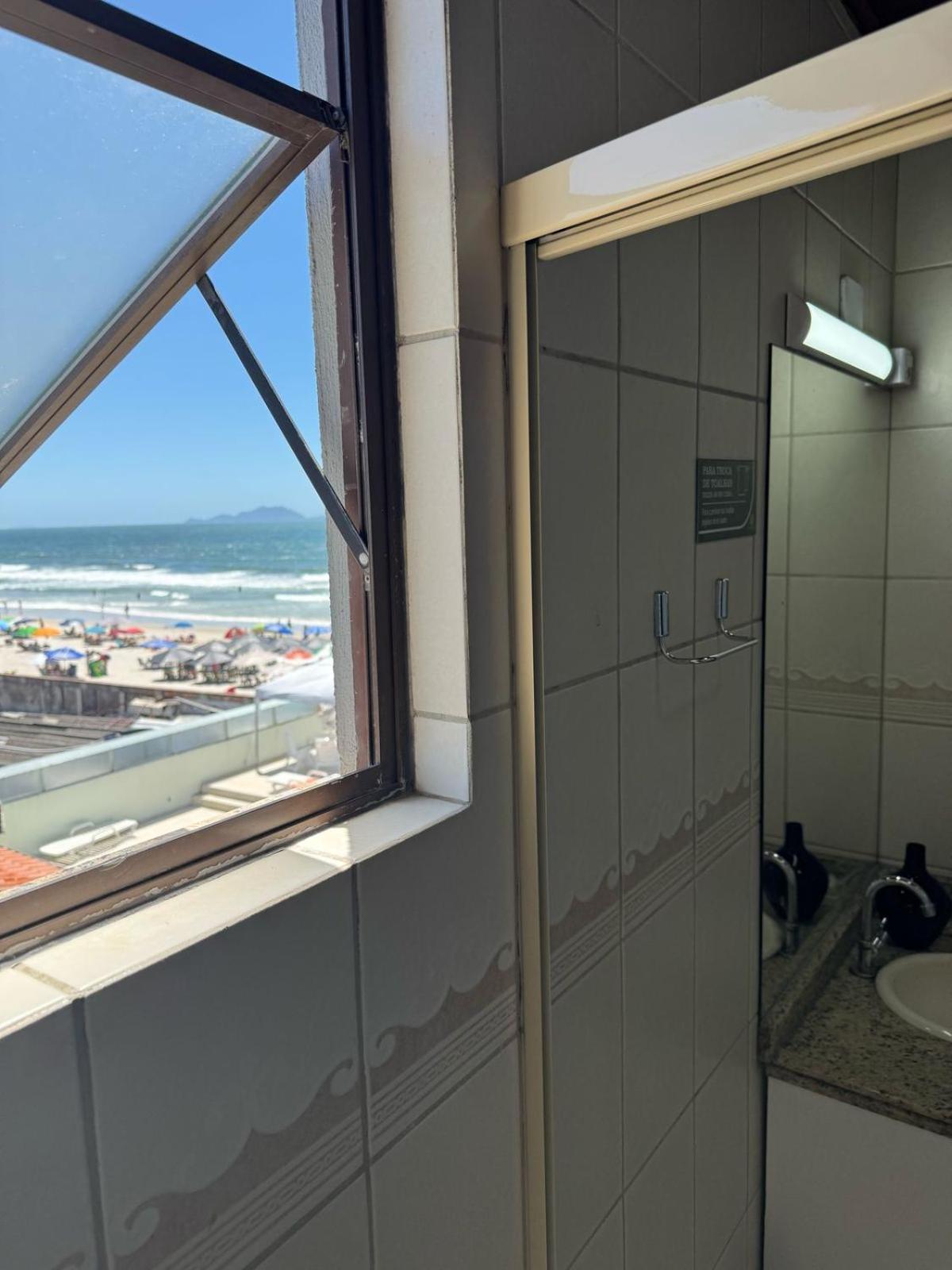 Palm Beach Apart Hotel ฟลอเรียนอโปลิส ภายนอก รูปภาพ